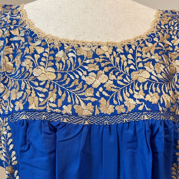 San Antonino Maxi Dress,Oaxaca Mexican dress.Hand Embroidered with Silk Threads - Picture 4 of 9